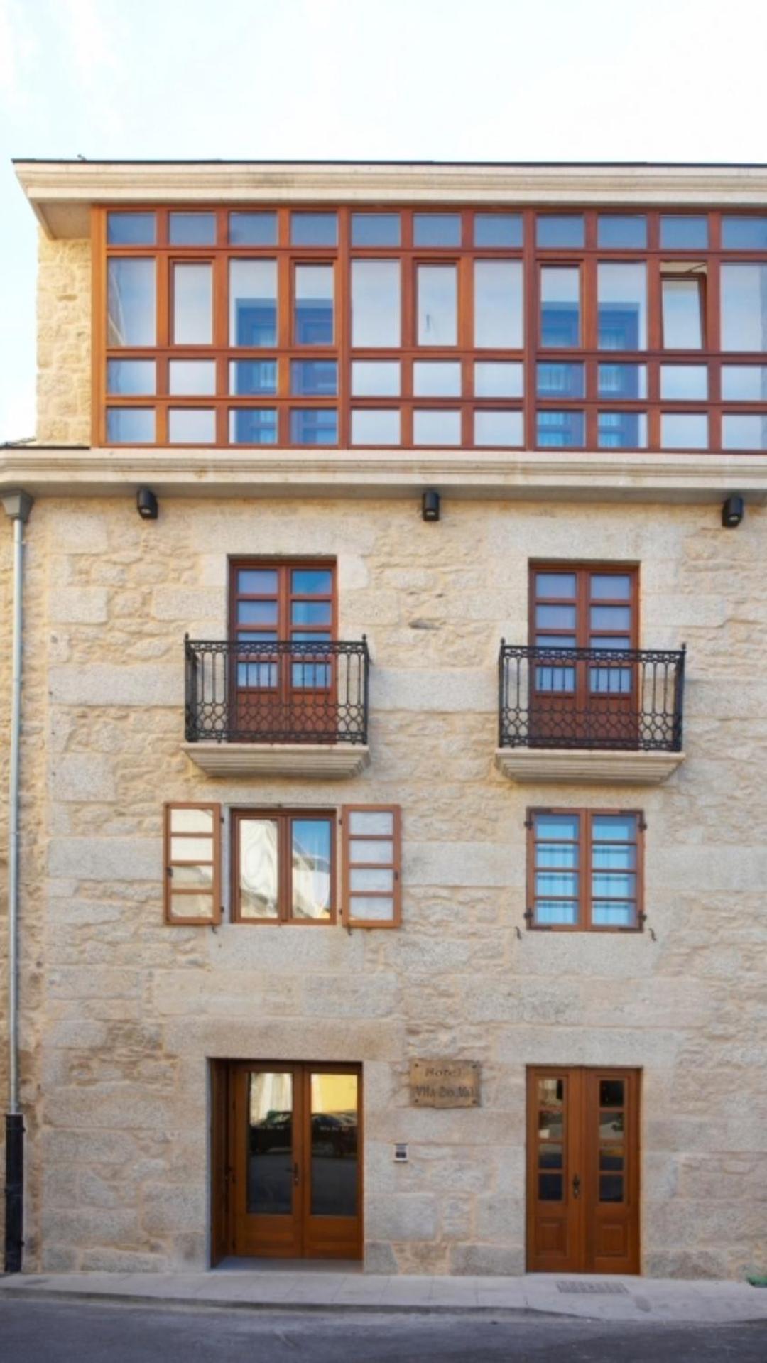 Hotel Vila Do Val O Valadouro Exterior photo